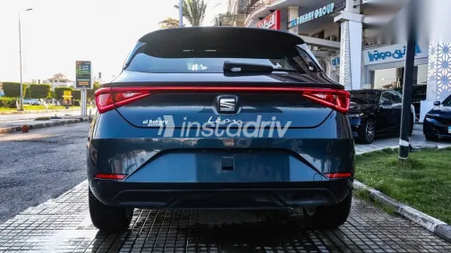 سيات ليون 2026 رمادي جديدة للبيع - 6