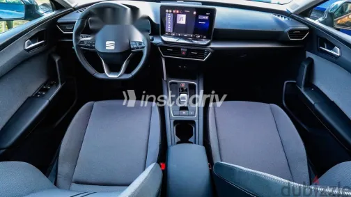 سيات ليون 2026 رمادي جديدة للبيع - 7