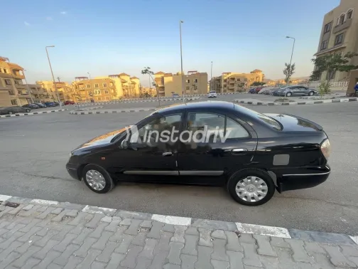 نيسان صنى 2012 أسود مستعملة للبيع - 3