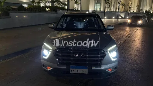 هيونداي كريتا اس يو 2  2021 أبيض مستعملة للبيع - 2