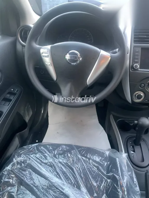 نيسان صنى 2026 فضي جديدة للبيع - 4