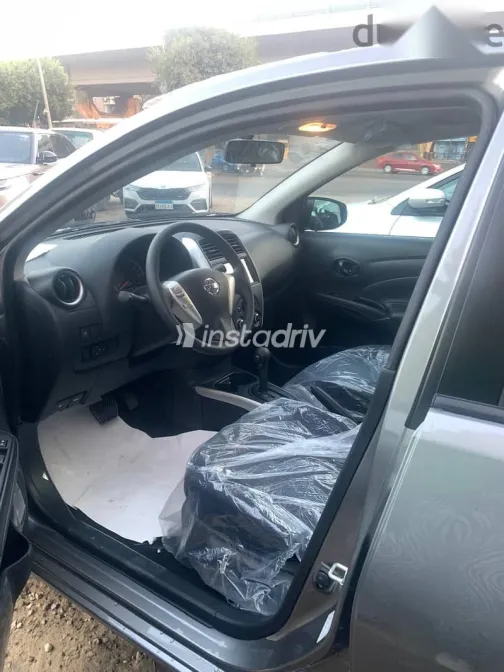 نيسان صنى 2026 فضي جديدة للبيع - 6