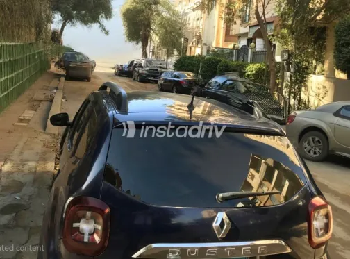 رينو داستر 2021 أبيض مستعملة للبيع - 3