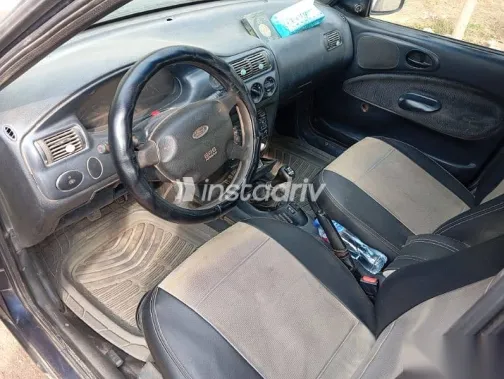 فورد اسكورت 1999 أزرق غامق مستعملة للبيع - 5