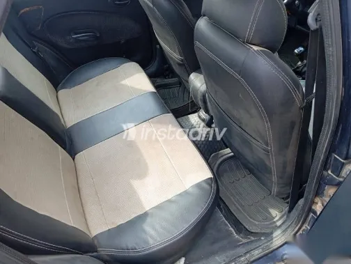 فورد اسكورت 1999 أزرق غامق مستعملة للبيع - 7