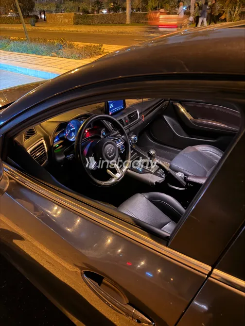 Mazda 3 2020 White Used for Sale - 4