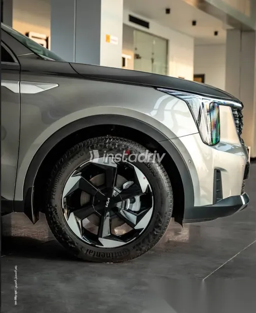 كيا سورينتو 2025 أخضر جديدة للبيع - 4