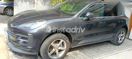 Porsche Macan 2020 Gray Used for Sale - 3