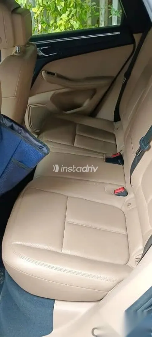 Porsche Macan 2020 Gray Used for Sale - 5