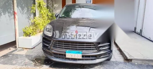 Porsche Macan 2020 Gray Used for Sale - 10