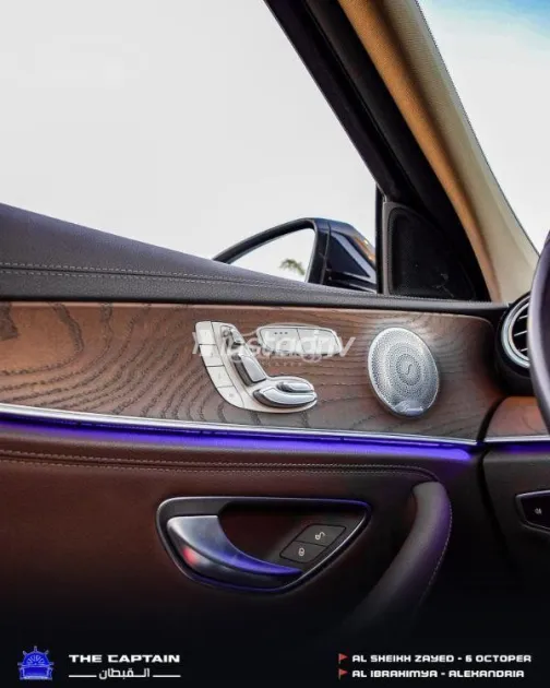 مرسيدس E 200 2020 أسود مستعملة للبيع - 4