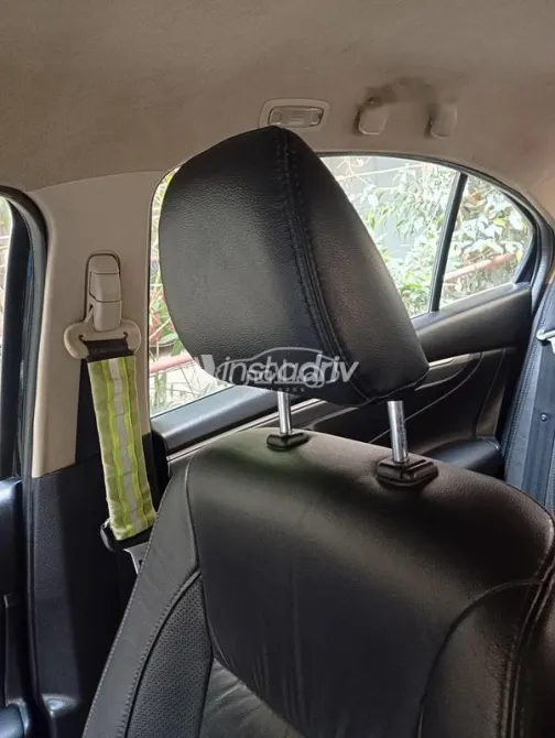 سوزوكى سياز 2022 أبيض مستعملة للبيع - 3