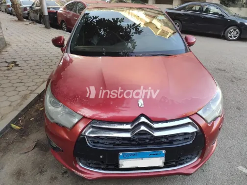 سيتروين Ds4 2012 أحمر مستعملة للبيع - 3