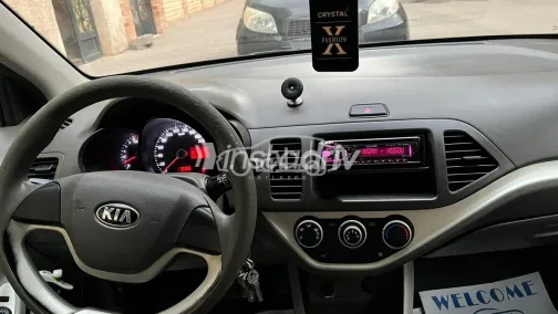 Kia Picanto 2015 Silver Used for Sale - 3