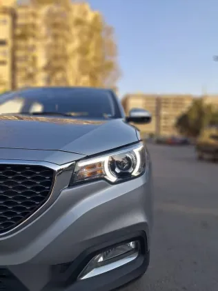 MG ZS 2025 Silver Used for Sale