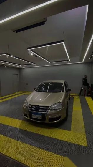 فولكس فاغن جيتا 2007 ذهبي مستعملة للبيع