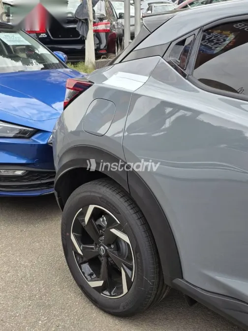 Nissan Juke 2026 Gray New for Sale - 9