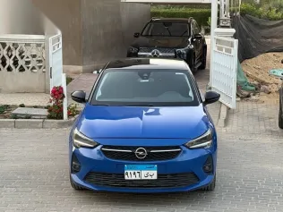 اوبل كورسا 2022 أزرق غامق مستعملة للبيع