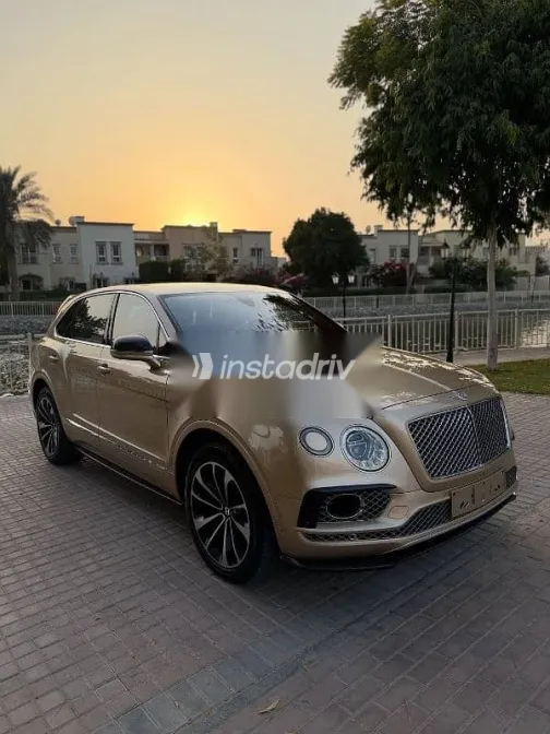 Bentley Bentayga 2017 Beige Used for Sale - 2