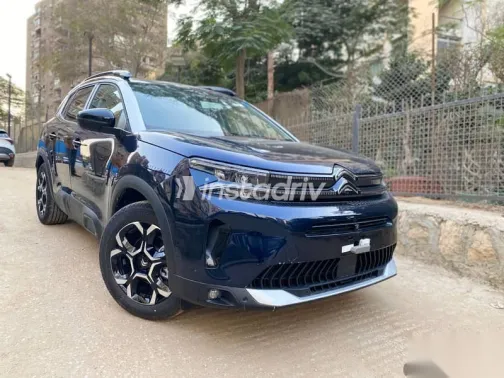 سيتروين C5 2026 أزرق غامق جديدة للبيع - 1