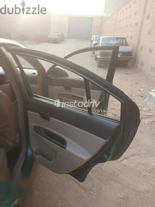 Hyundai Accent 2007 Green Used for Sale - 2