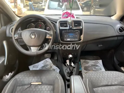 Renault Logan 2015 Burgundy Used for Sale - 4