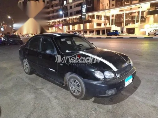 شيفروليه لانوس 2010 أسود مستعملة للبيع - 1