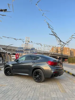 بي ام دبليو X6 M 2017 رمادي مستعملة للبيع