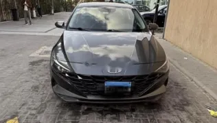 Hyundai Elantra CN7 2021 White Used for Sale