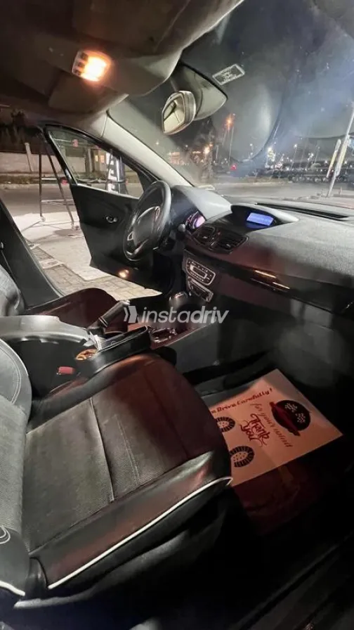 Renault Fluence 2014 Black Used for Sale - 3