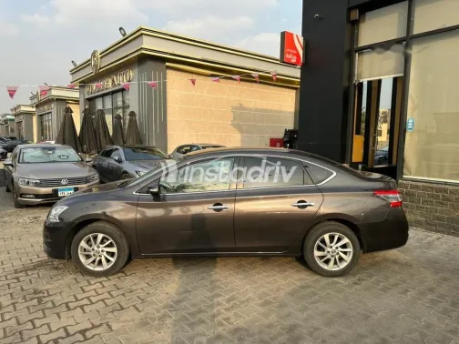 نيسان سنترا 2024 رمادي مستعملة للبيع - 3