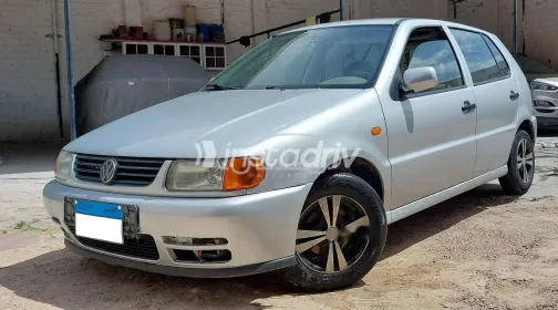 Volkswagen Polo 1999 Silver Used for Sale - 1