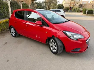 اوبل كورسا 2016 أحمر مستعملة للبيع