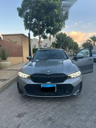 BMW 320 2023 Gray Used for Sale
