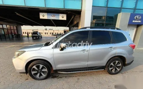 سوبارو فورستر 2016 فضي مستعملة للبيع - 6