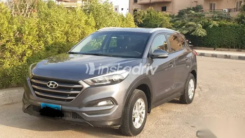 Hyundai Tucson 2017 Gray Used for Sale - 2