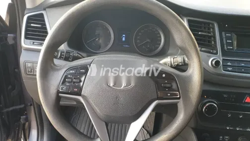Hyundai Tucson 2017 Gray Used for Sale - 4