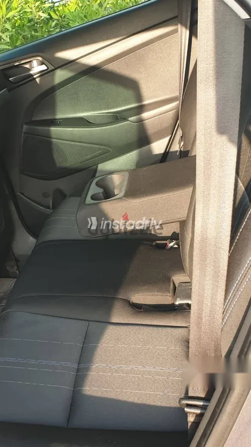 Hyundai Tucson 2017 Gray Used for Sale - 9