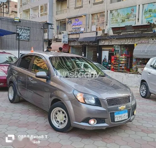 Chevrolet Aveo 2018 Gray Used for Sale - 2