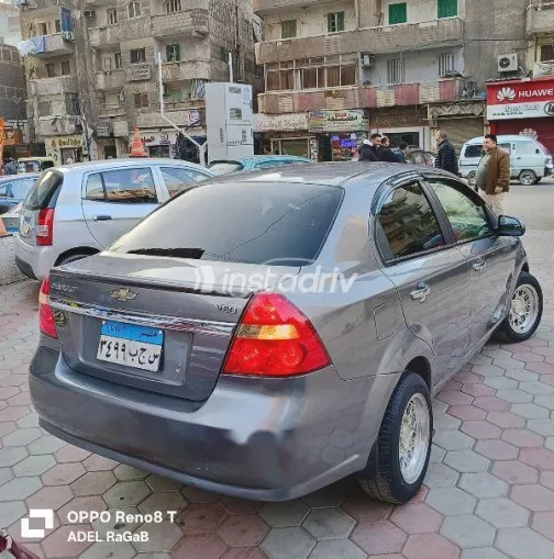 Chevrolet Aveo 2018 Gray Used for Sale - 3