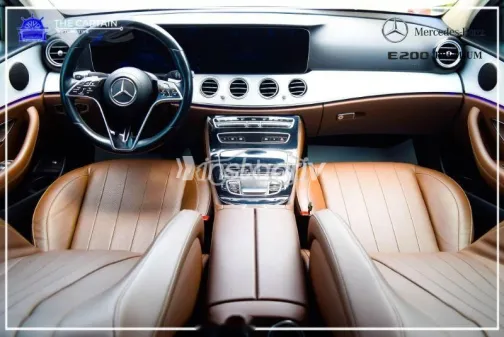 مرسيدس E 200 2022 أسود مستعملة للبيع - 4