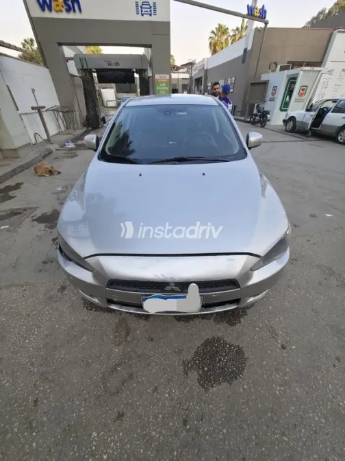 ميتسوبيشي لانسر اى اكس شارك 2015 شامبين مستعملة للبيع - 3