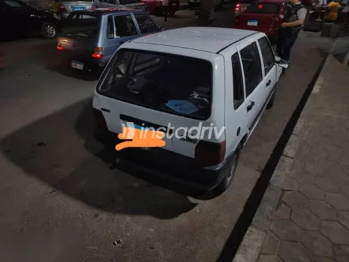 فيات اونو 1993 أبيض مستعملة للبيع - 2