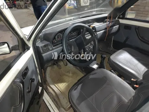 فيات اونو 1993 أبيض مستعملة للبيع - 4