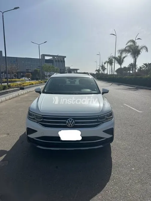 فولكس فاغن تيجون 2021 أبيض مستعملة للبيع - 3