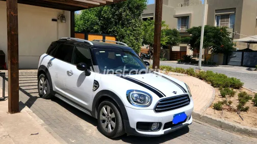 مينى كانترى مان 2019 أبيض مستعملة للبيع - 9