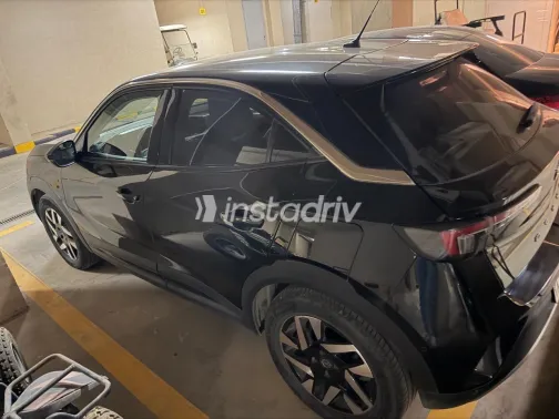 اوبل موكا 2023 أبيض مستعملة للبيع - 4