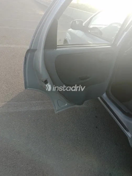 اوبل كورسا 2003 أبيض مستعملة للبيع - 10