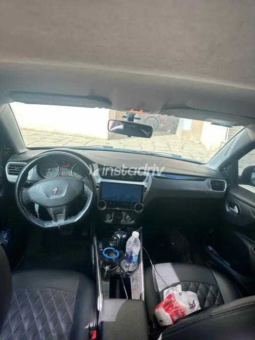 بيجو 301 2022 أبيض مستعملة للبيع - 4