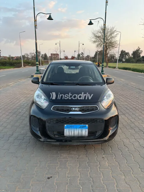 Kia Picanto 2016 White Used for Sale - 1